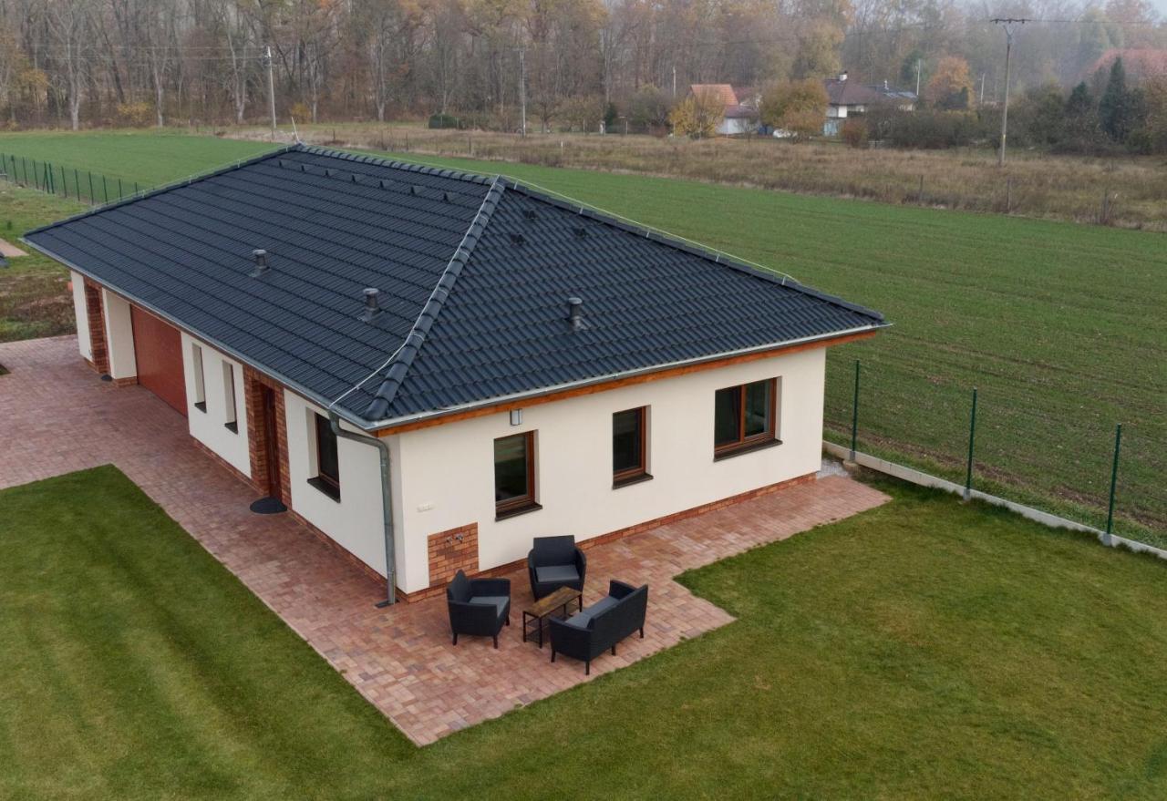 Apartman Uprostred Trojuhelniku Praha - Karlovy Vary - Plzen Kolesovice Ngoại thất bức ảnh